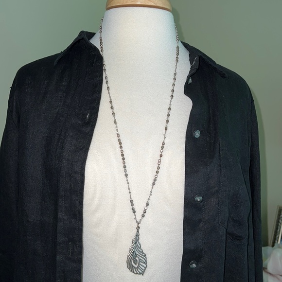 Lucky Brand 18" silver leaf necklace. - Picture 2 of 4